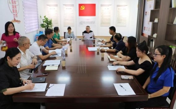 广元养老助餐服务的新篇章：食疗手册专家评审会的启示