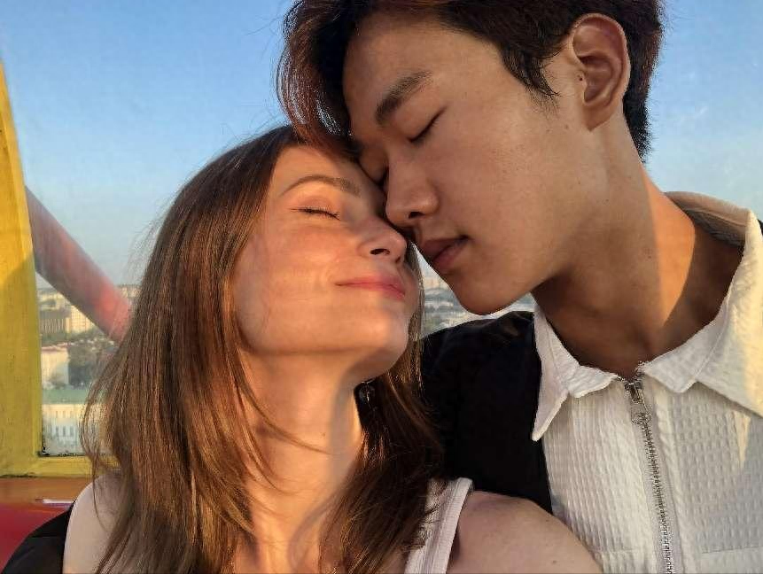 俺是河南人，没钱没车没房，结交白俄女友，她竟一点不嫌弃，还劝我