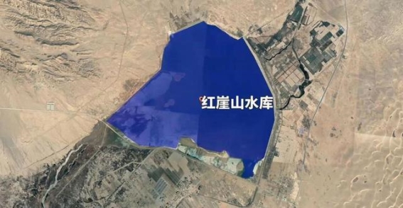 在荒漠中孕育的奇迹——红崖山水库的传奇故事