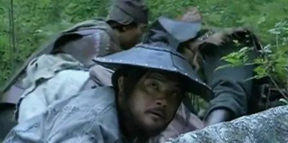 李自成误入车厢峡，陈奇瑜围困绝境中的生死较量