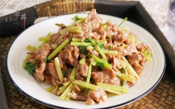 提醒，这5种蔬菜属于天然高钠”，烹饪时要少放盐，别不在意