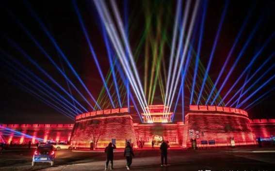 宁远古城的光影夜语：千年历史在现代光影中复生