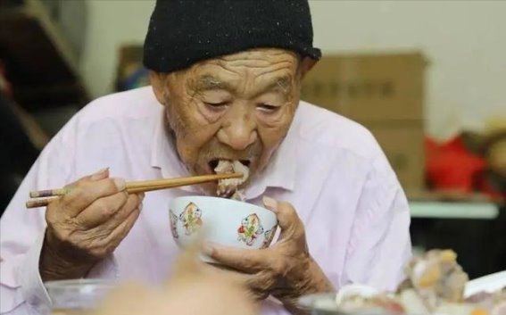 遗传与癌症：家族病史如何影响我们的健康