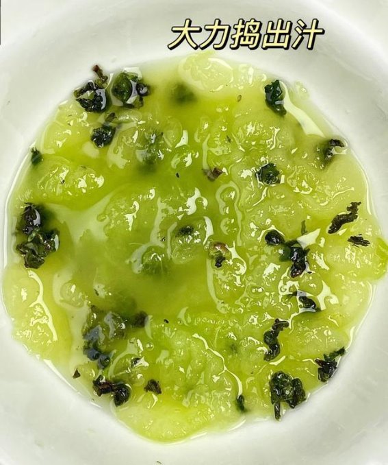 网友果然没骗我，尝了一口就被惊艳到了，这个真的超级无敌好喝